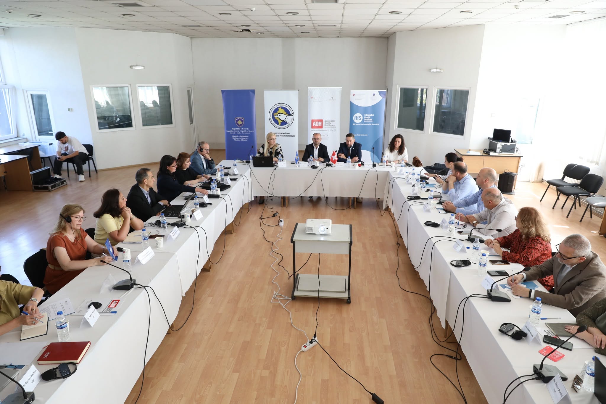 AQH and IHS Steering Committees Meet to Review Progress 